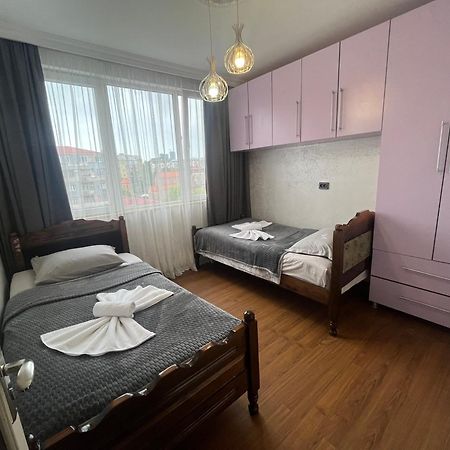 Apartament バトゥーミ エクステリア 写真