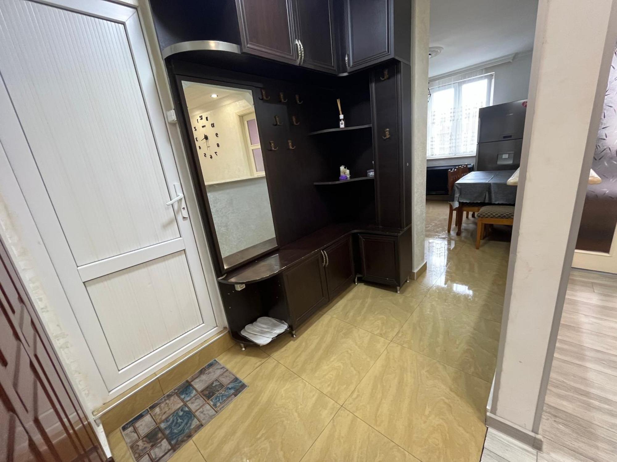 Apartament バトゥーミ エクステリア 写真