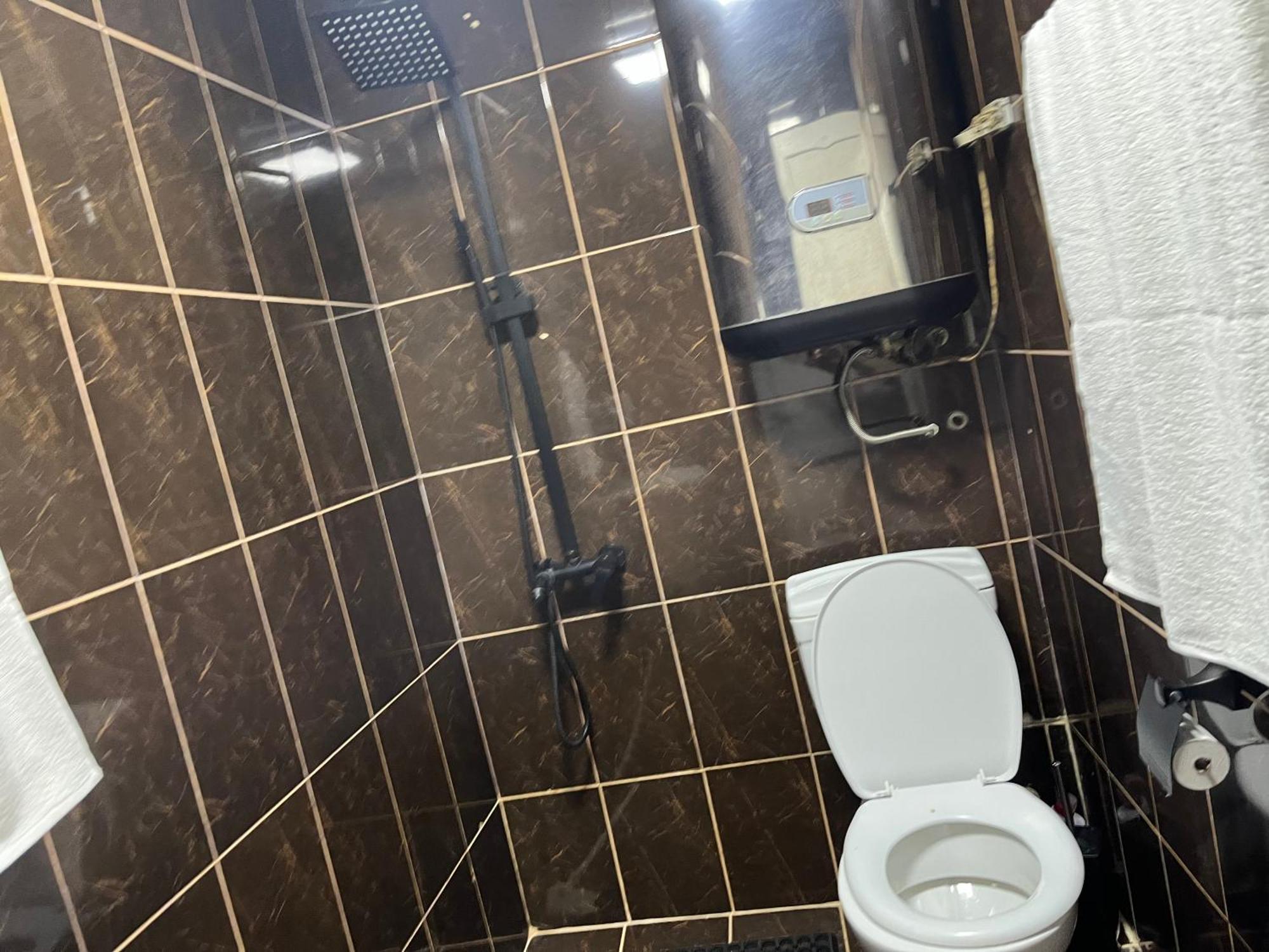 Apartament バトゥーミ エクステリア 写真